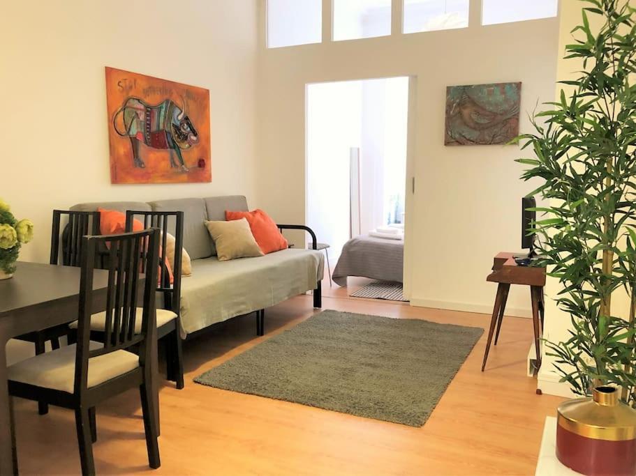 Apartment Sj1d+e Heart Of Baixa New A/c Spacious 2 Apts 5br2ba Lissabon
